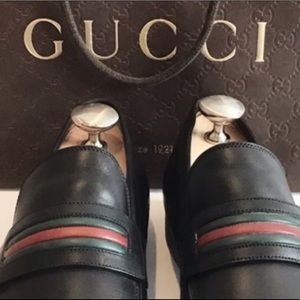 GUCCI Men’s Leather Red & Green Stripe Loafers WOW